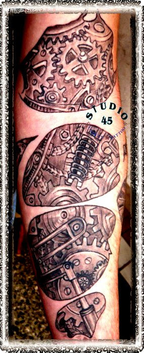 SteamPunk Mechanik Tattoo Recklinghausen STUDIO 45